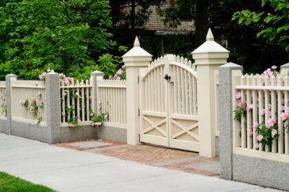 Choosing the Right Fence for Your Home